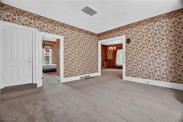 13721 Spring Street, Burton, OH 44021