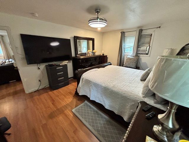 747 River St 2, Haverhill, MA 01832