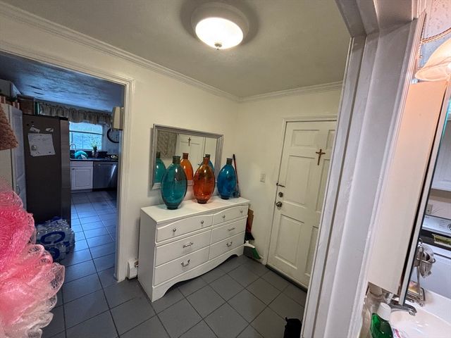 747 River St 2, Haverhill, MA 01832