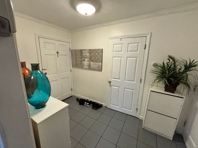 747 River St 2, Haverhill, MA 01832