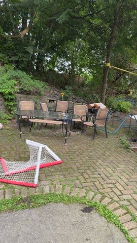 747 River St 2, Haverhill, MA 01832