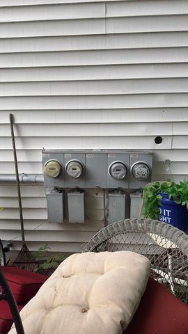 747 River St 2, Haverhill, MA 01832