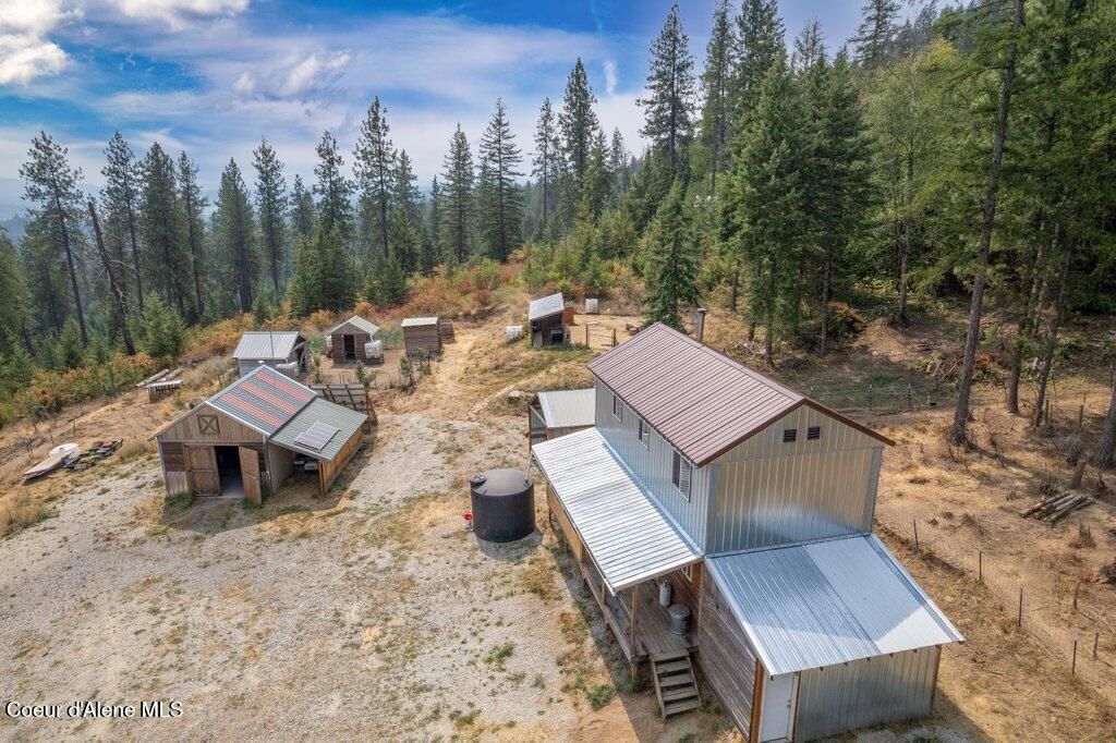 1802 Barnhart RD, Careywood, ID 83809 photo 5