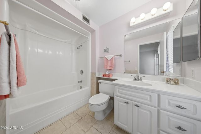 14630 N LAKEFOREST Drive, Sun City, AZ 85351