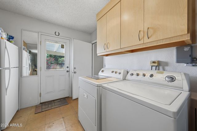 14630 N LAKEFOREST Drive, Sun City, AZ 85351