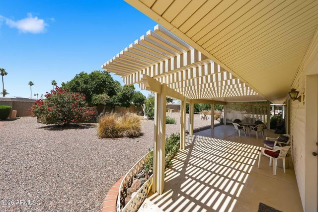 14630 N LAKEFOREST Drive, Sun City, AZ 85351
