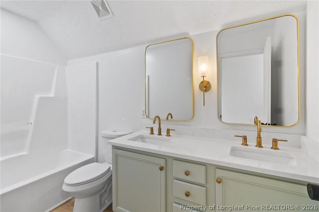 1067 John McMillan Road, Hope Mills, NC 28348