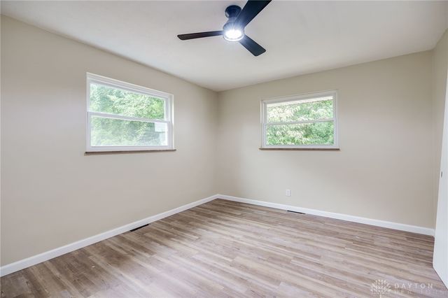 190 Oakridge Drive, Springfield, OH 45504