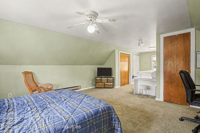 216 Rosamond Street, Lansing, MI 48912