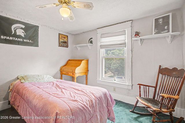 216 Rosamond Street, Lansing, MI 48912