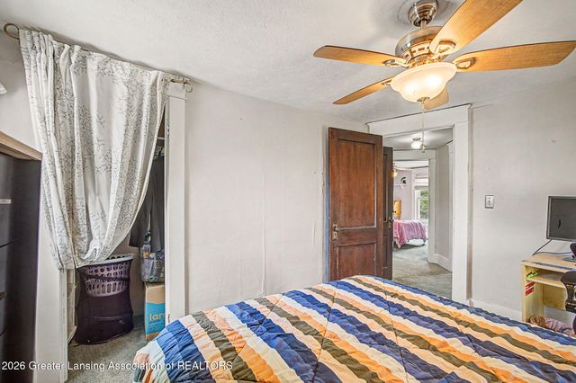 216 Rosamond Street, Lansing, MI 48912