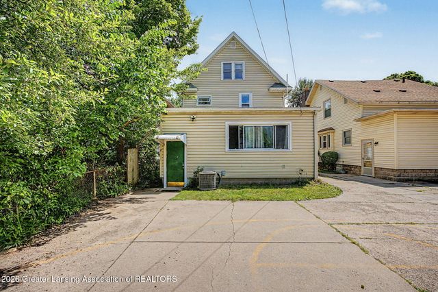 216 Rosamond Street, Lansing, MI 48912