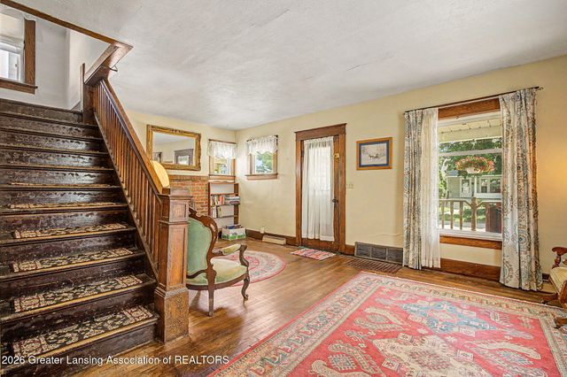 216 Rosamond Street, Lansing, MI 48912