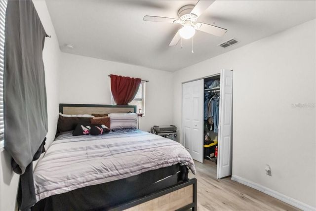 517 E MAIN STREET, Bronson, FL 32621