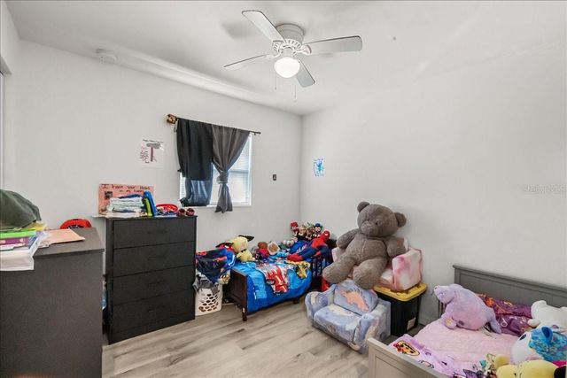 517 E MAIN STREET, Bronson, FL 32621