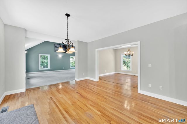 44 Wakeley Road, Southbury, CT 06488