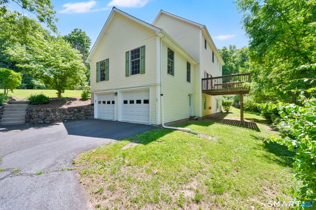 44 Wakeley Road, Southbury, CT 06488