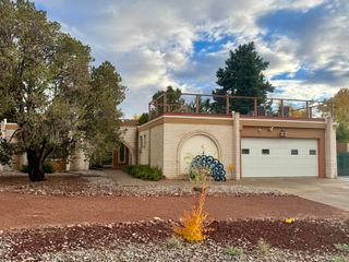 12424 Princess Jeanne Avenue NE, Albuquerque, NM 87112