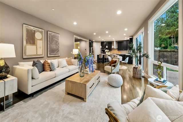 7809 126th Avenue NE, Kirkland, WA 98033