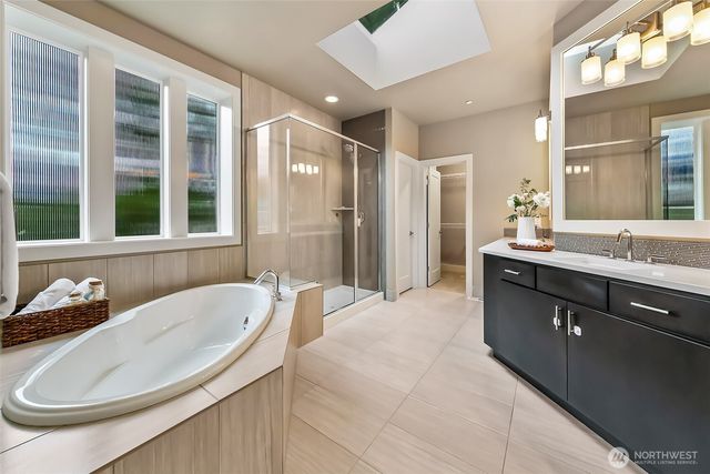 7809 126th Avenue NE, Kirkland, WA 98033