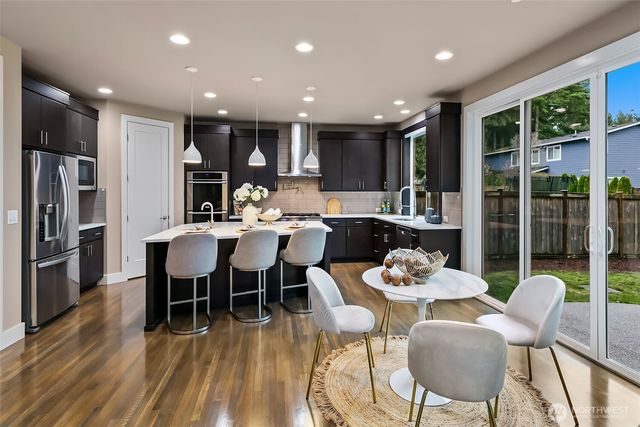 7809 126th Avenue NE, Kirkland, WA 98033