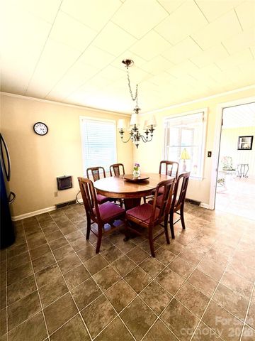 1005 N Main Street, Oakboro, NC 28129