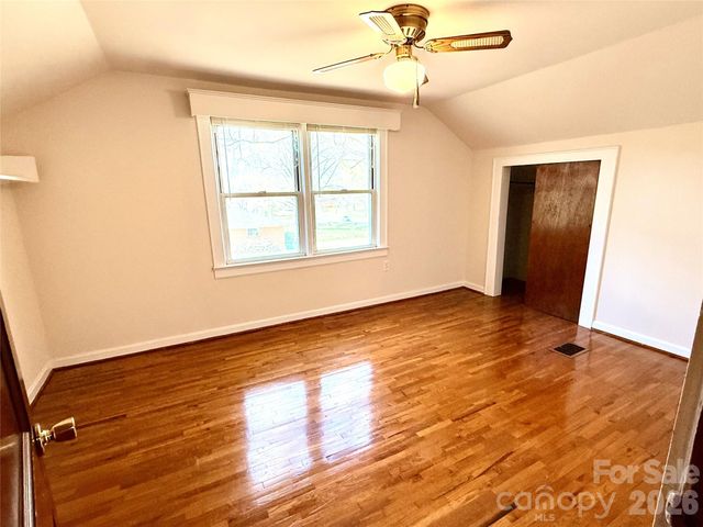 1005 N Main Street, Oakboro, NC 28129