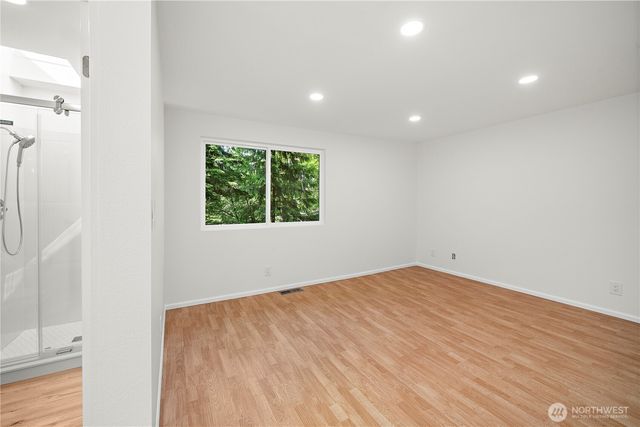 1108 NE 195th Street, Shoreline, WA 98155