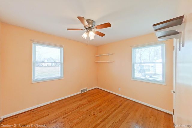 688 New Hampshire Avenue, Marysville, MI 48040