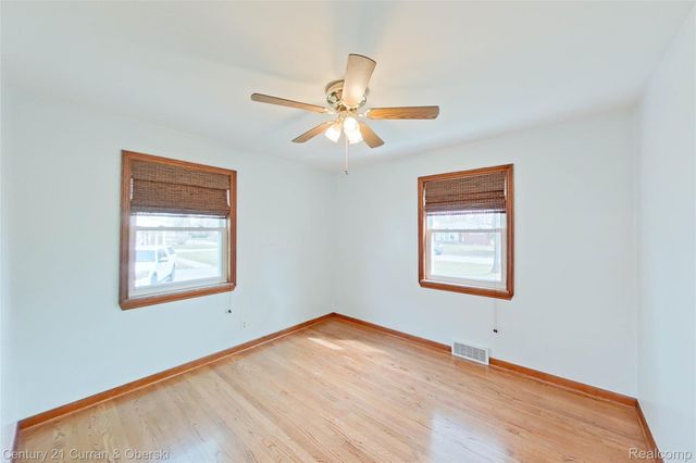 688 New Hampshire Avenue, Marysville, MI 48040