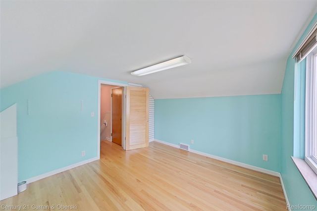 688 New Hampshire Avenue, Marysville, MI 48040