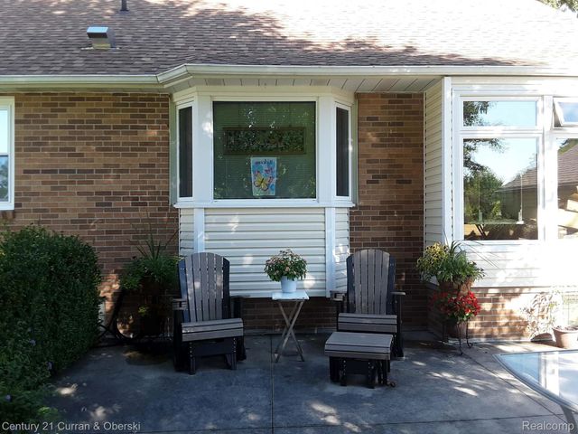 688 New Hampshire Avenue, Marysville, MI 48040