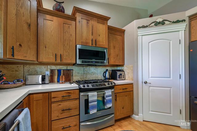 100 Olympic Rd, Jerome, ID 83338