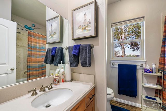 100 Olympic Rd, Jerome, ID 83338