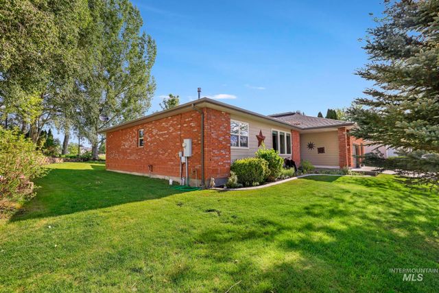 100 Olympic Rd, Jerome, ID 83338