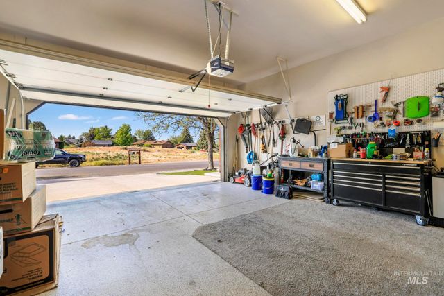 100 Olympic Rd, Jerome, ID 83338