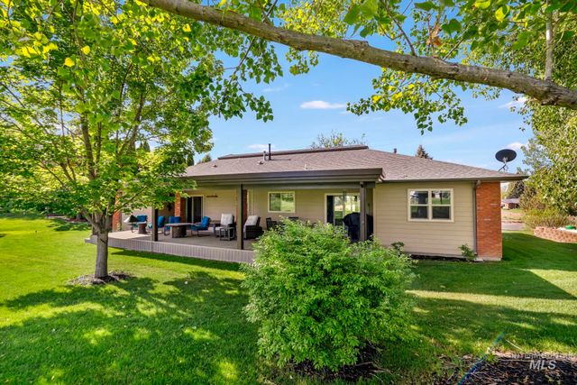 100 Olympic Rd, Jerome, ID 83338