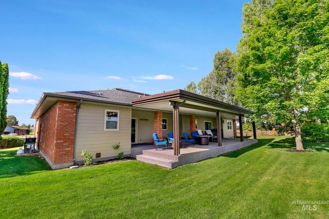 100 Olympic Rd, Jerome, ID 83338