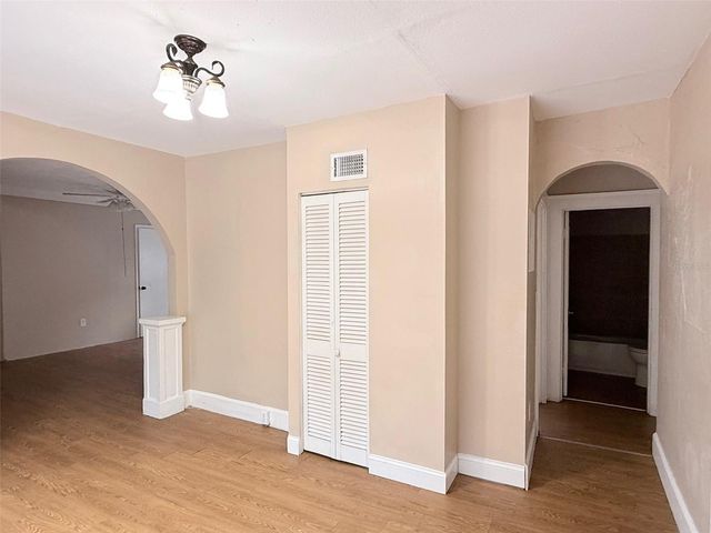 2010 22ND STREET S, St Petersburg, FL 33712
