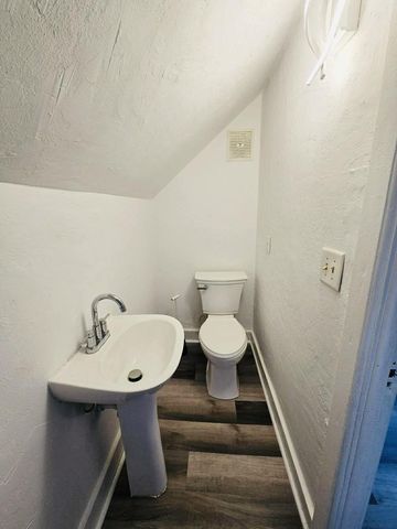 1135 LOGAN AVENUE, Sheboygan, WI 53083