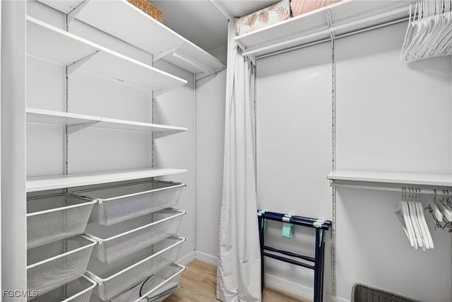 521 Lake Louise CT 103, Naples, FL 34110