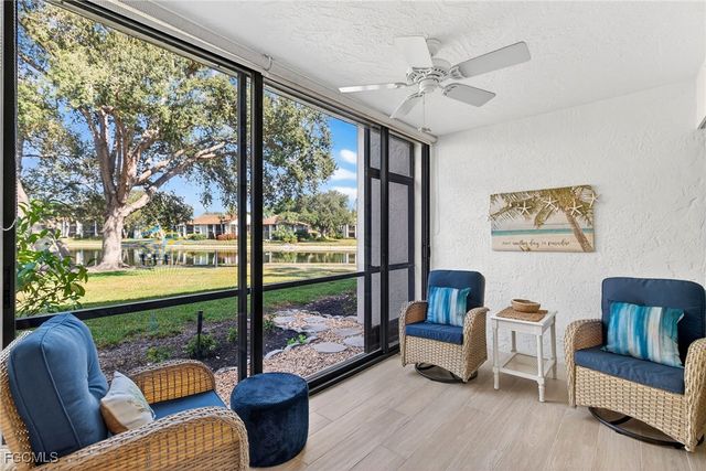 521 Lake Louise CT 103, Naples, FL 34110