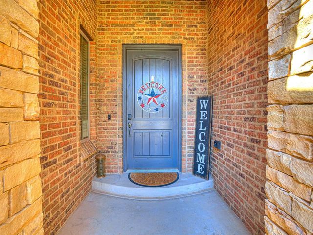 17401 Parkgrove Drive, Edmond, OK 73012