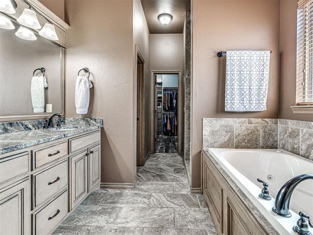 17401 Parkgrove Drive, Edmond, OK 73012