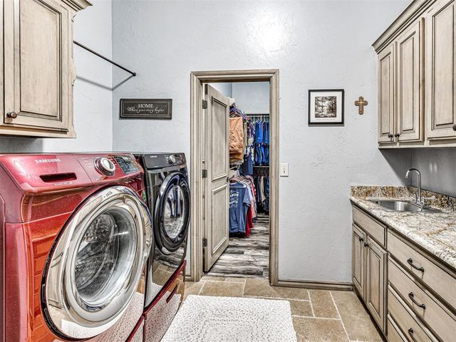 17401 Parkgrove Drive, Edmond, OK 73012