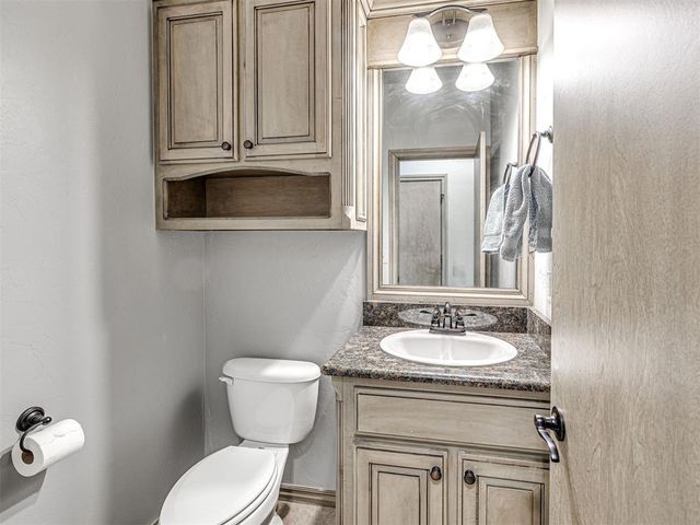 17401 Parkgrove Drive, Edmond, OK 73012