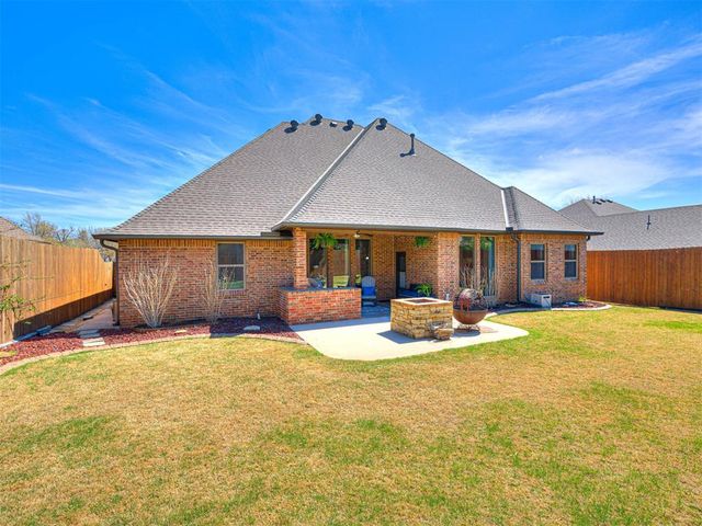 17401 Parkgrove Drive, Edmond, OK 73012