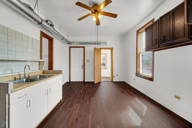 2631 S Sawyer Avenue, Chicago, IL 60623
