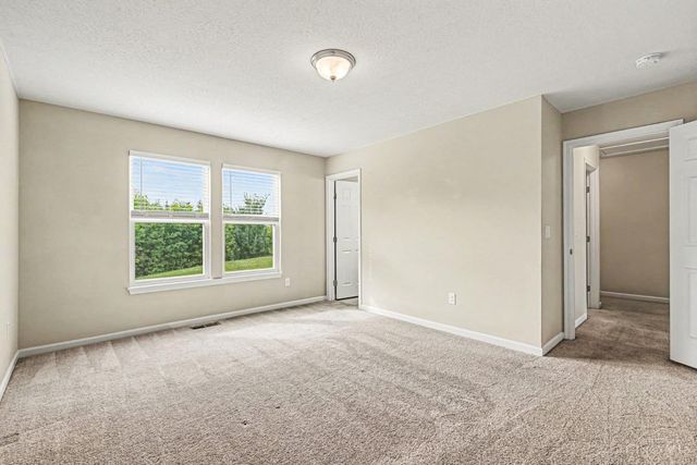 1519 Eagle Boulevard, Hamilton Twp, OH 45039