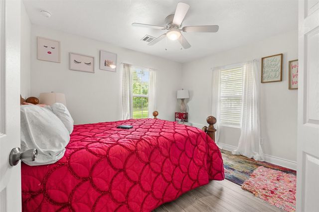 40 Briar Drive, Shepherd, TX 77371